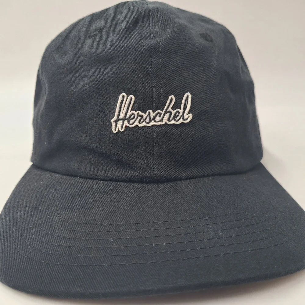 Herschel Hat Strapback Black White Script Logo Skate Skateboard Surf Dad Cap Men
